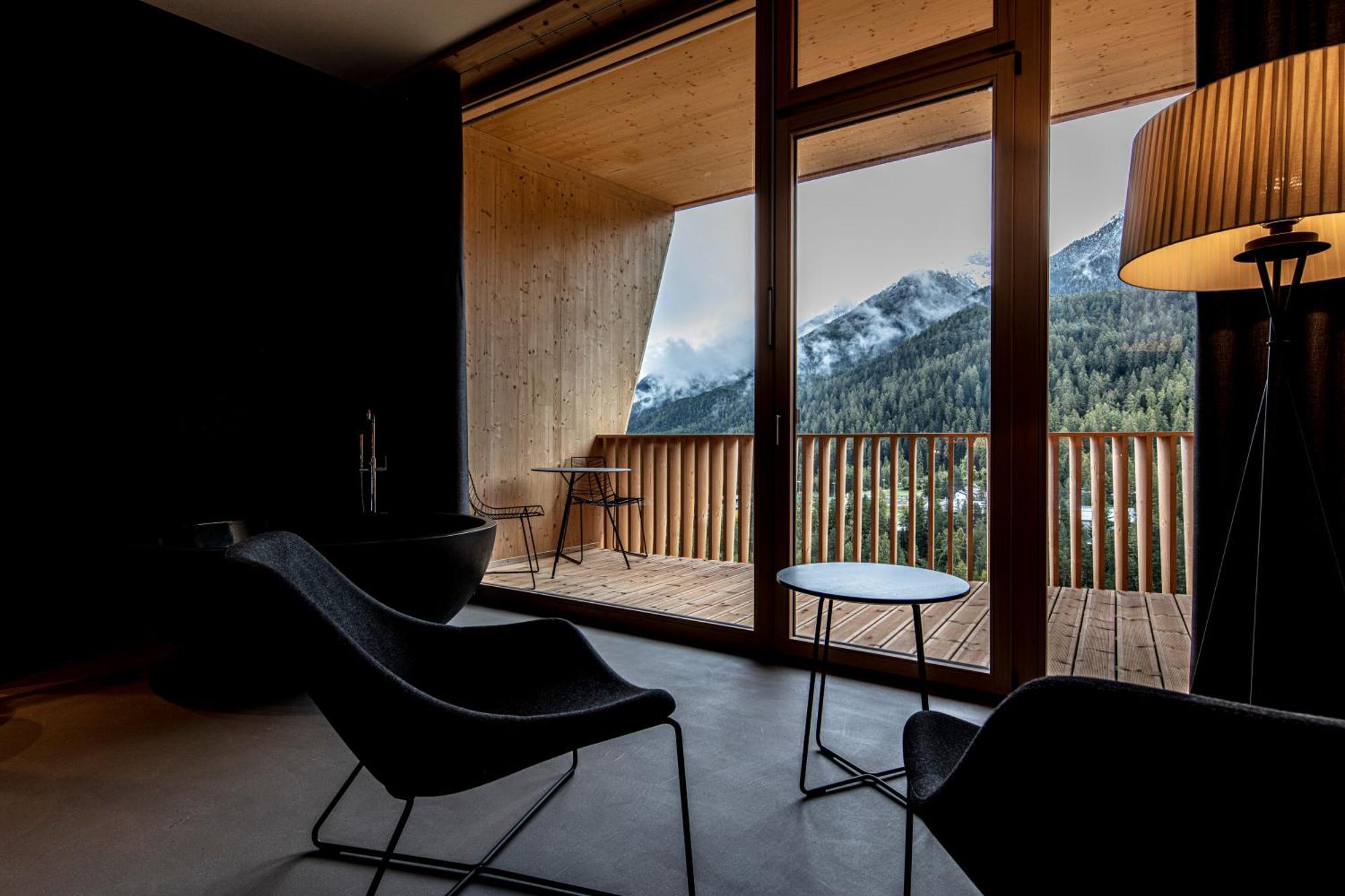 Hotel Arnica Scuol - Adults Only Eksteriør bilde