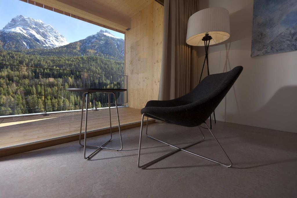 Hotel Arnica Scuol - Adults Only Eksteriør bilde